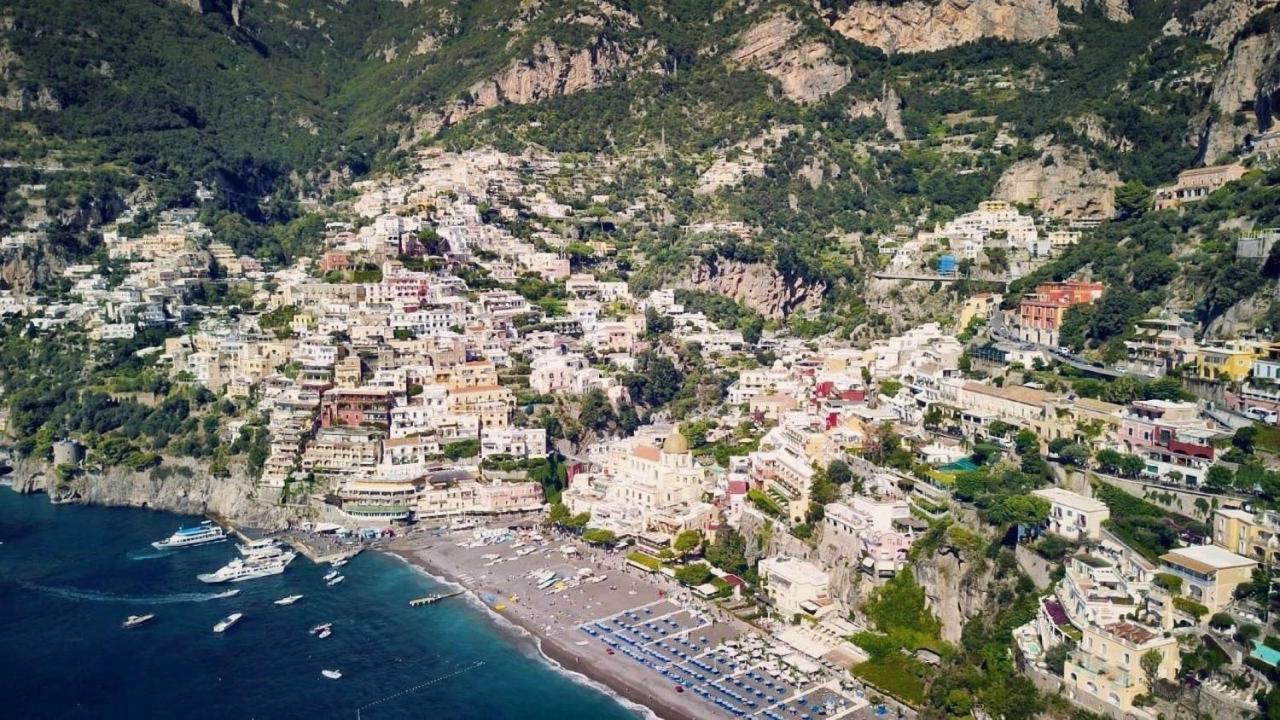 La Sorgente Del Sole Leilighet Positano Eksteriør bilde